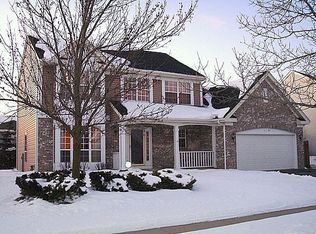 1190 Hummingbird Ln, Grayslake, IL 60030