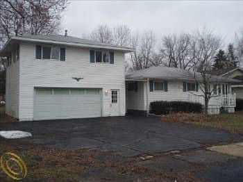 1st image of 80 Clive Ave