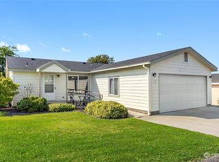 1 Laguna Pl W, Omak, WA 98841