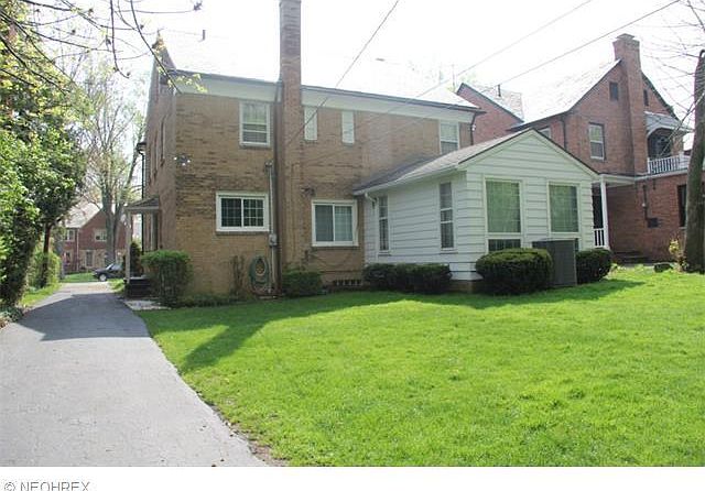 2nd image of 2592 Edgerton Rd