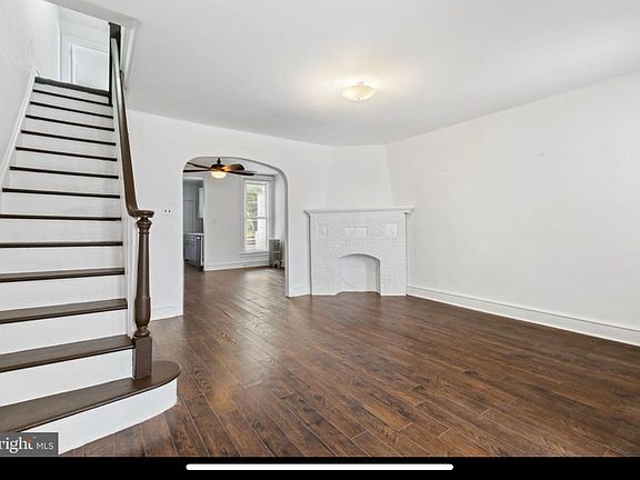 2nd image of 670 Jamestown St