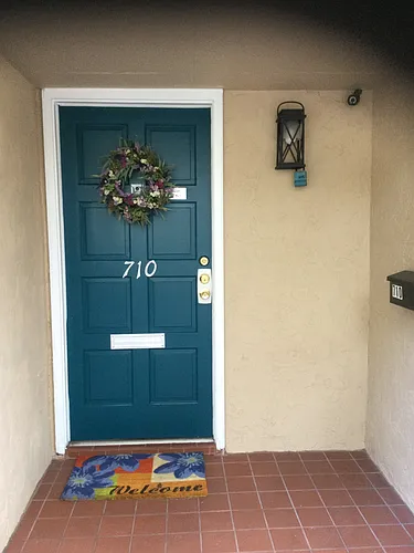 710 Oaks Field Rd Photo 1