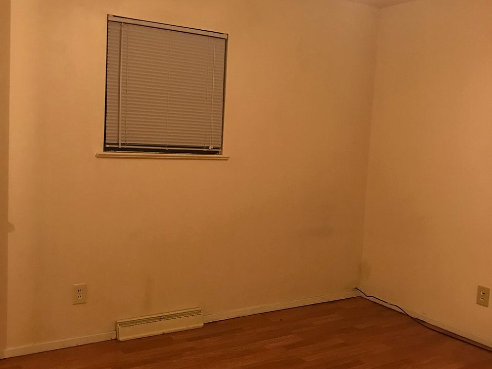 1st image of 9834 Winn Dr