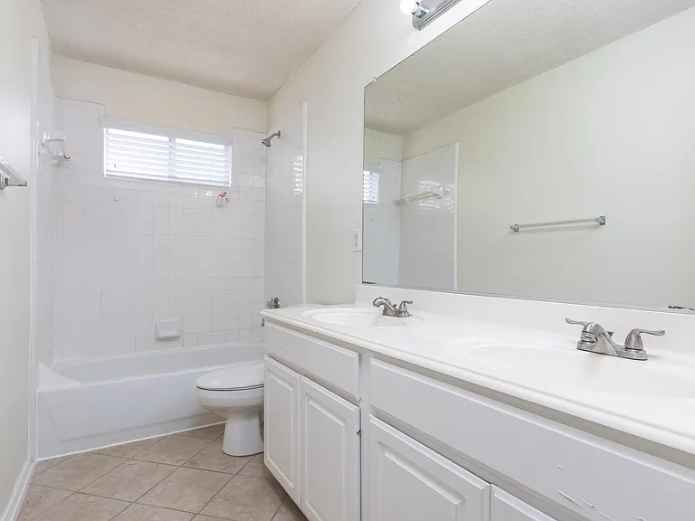 3928 Windford Dr — Photo 24
