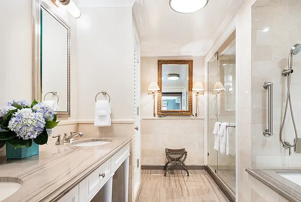 Rented by Compass | media 23