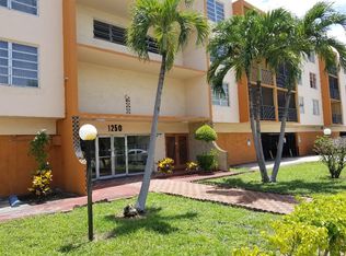 1250 NE 125th St APT 203D, North Miami, FL 33161