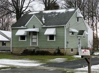 6982 Root Rd, North Ridgeville, OH 44039