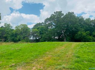 Cedar Cove Rd SE, Hartselle, AL 35640