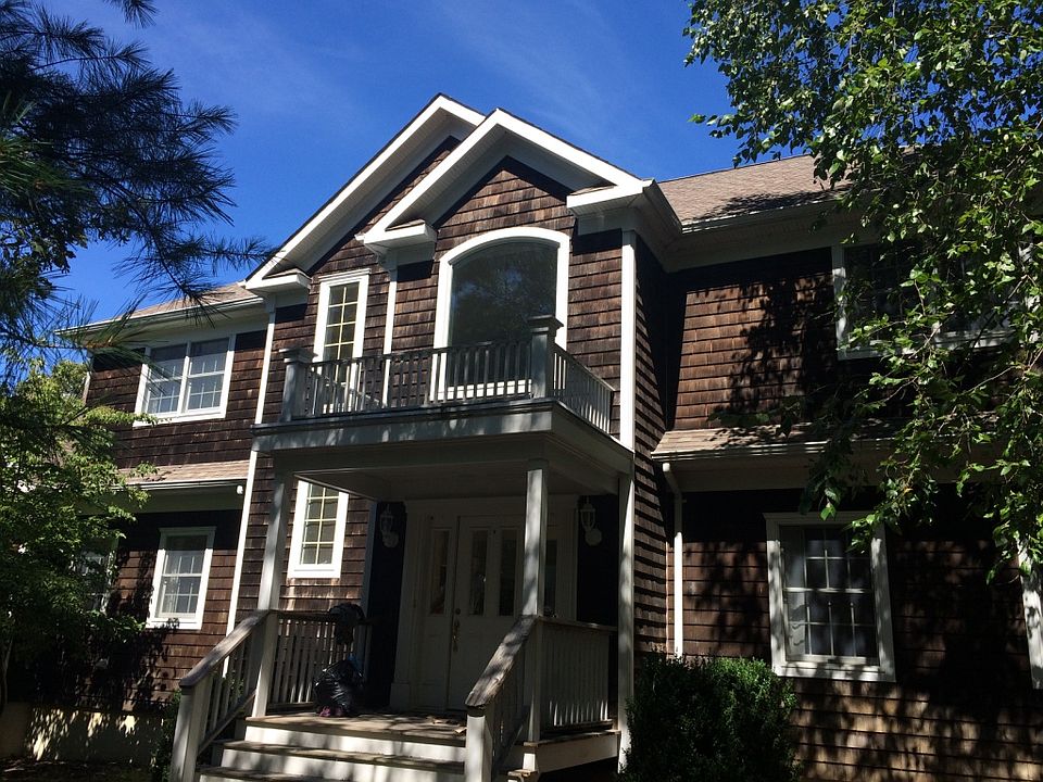 1st image of 539 Sag Harbor Tpke