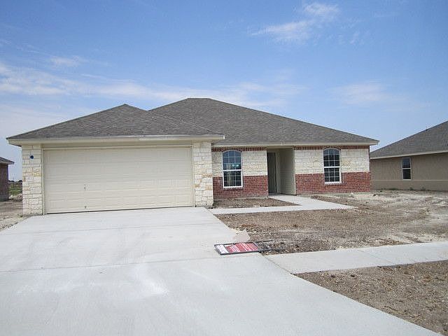 1st image of 5003 Daybreak Dr