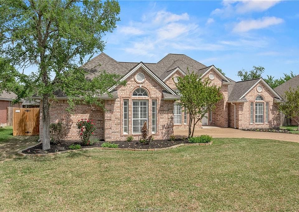1st image of 4605 Park Haven Cir