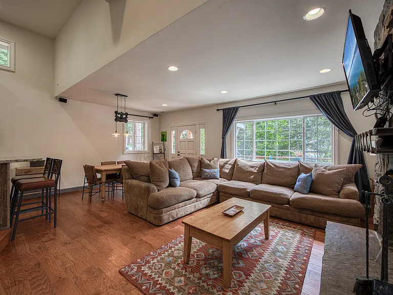 4511 Muletail Dr — Photo 7