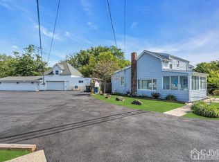 40 Amboy Rd, Matawan, NJ 07747