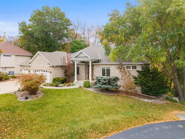 542 Majestic Oaks Ct, Eagan, MN 55123
