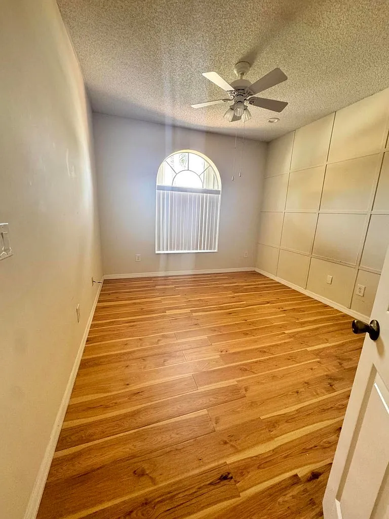 3 bed, 1469 sqft, $3,000 — Photo 3
