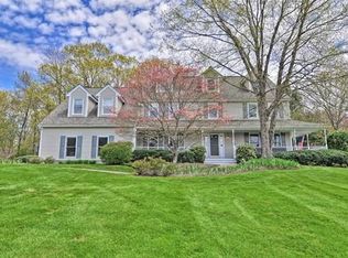 7 Whitridge Rd, Natick, MA 01760