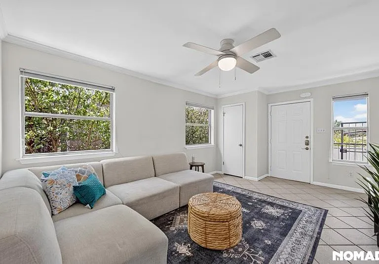 2104 Cullen Ave #202 — Photo 6