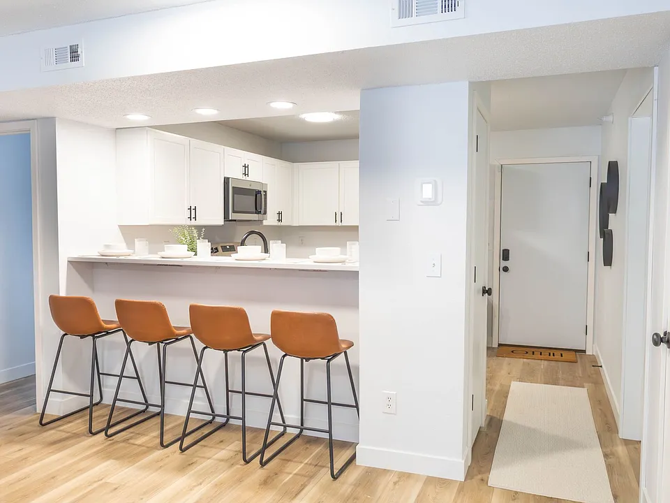 Elevate Apartments at Hawkeye - Student Housing
