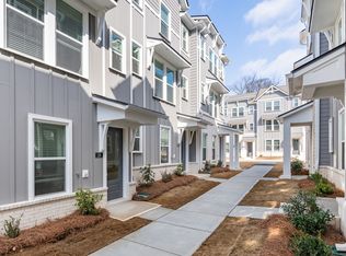 125 Silvia Ln #24, Hapeville, GA 30354