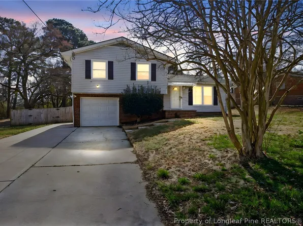 7102 Ryan St, Fayetteville, NC 28314