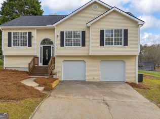 301 Jonaquil Ave, Auburn, GA