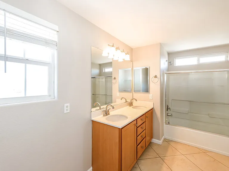 9904 Pride Dance Ct — Photo 9