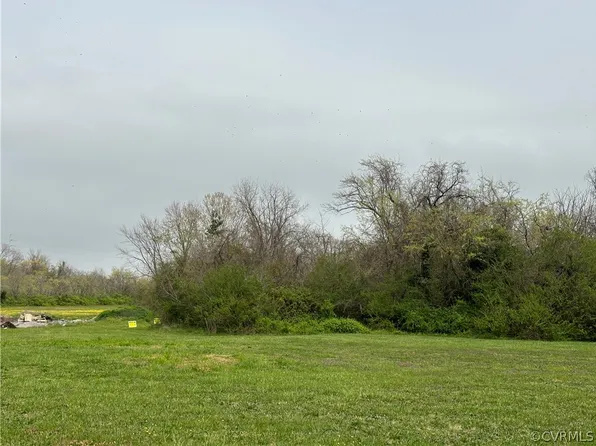 512 Harvey St #B, Hampton, VA 23669