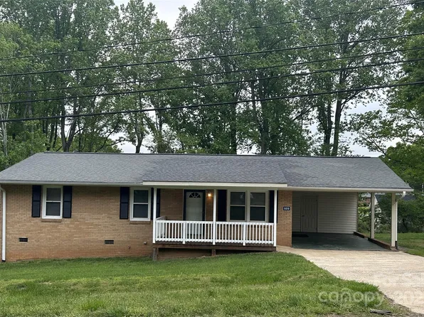 609 E Maine Ave, Bessemer City, NC 28016