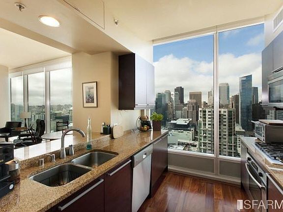 3rd image of 425 1st St Unit 2706