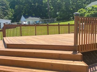 1428 Seidersville Rd, Bethlehem, PA 18015