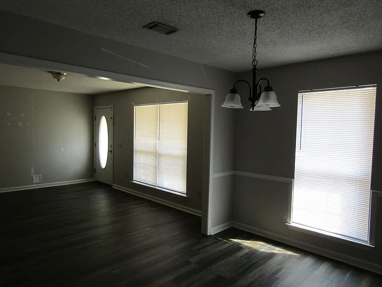 110 Tempest Ln — Photo 7