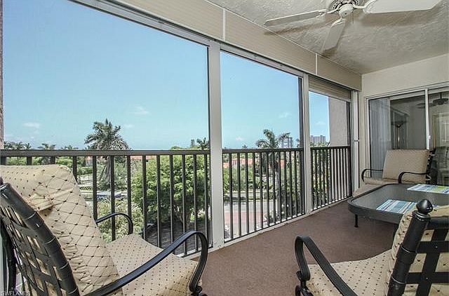 1st image of 555 Park Shore Dr APT 513
