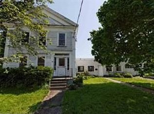 92 E Main St, Cambridge, NY 12816
