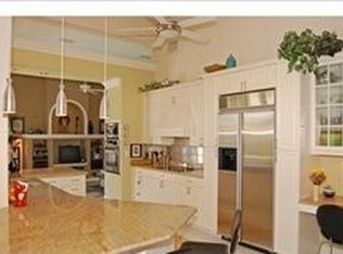 8410 Mallow Ln, Naples, FL 34113