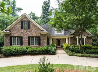 1114 Queensferry Rd, Cary, NC 27511