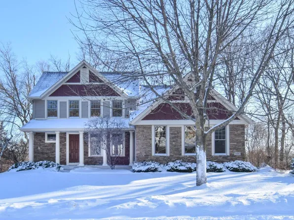 4090 Maple Hurst Dr S, Rockford, MN 55373