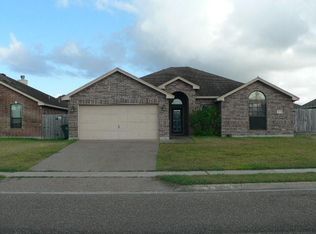 8221 Rock Crest Dr, Corpus Christi, TX 78414