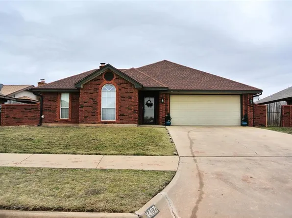 1407 SE Walnut Creek Rd, Lawton, OK 73501