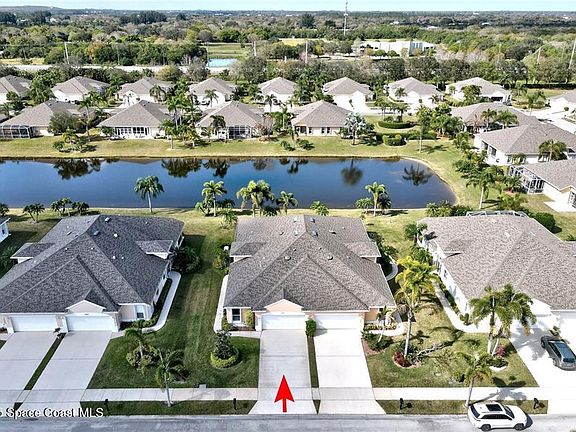 3rd image of 456 E Tangerine Sq SW