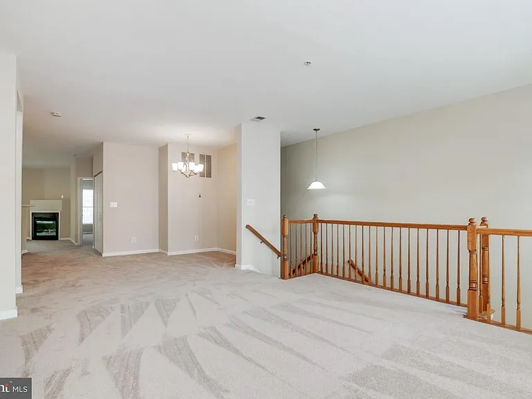 43028 Old Gallivan Ter — Photo 3
