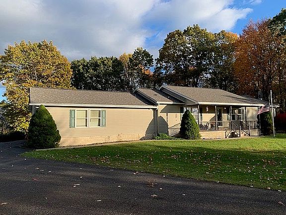 2nd image of 92 Forest View Dr
