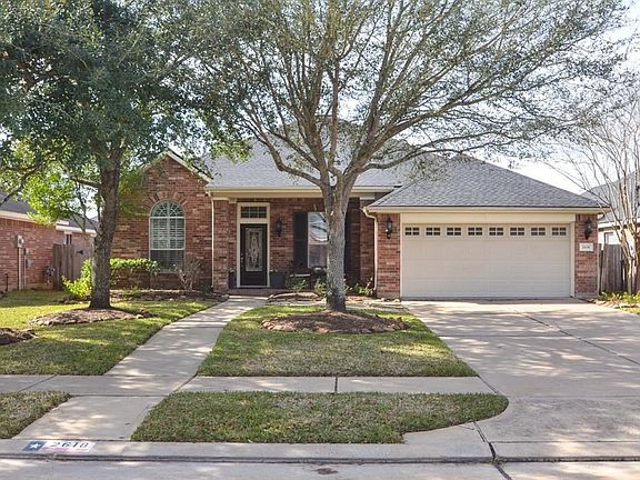 2nd image of 2618 Yellowwood Ct