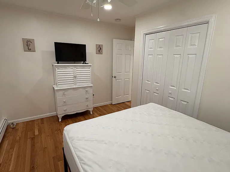 310 Arnold Ave #1 — Photo 11