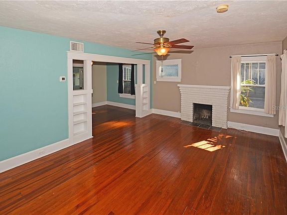 5th image of 1001 Granville Ct N