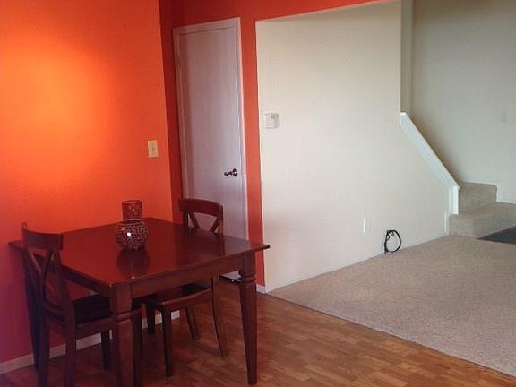 4th image of 1443 Munroe Falls Ave