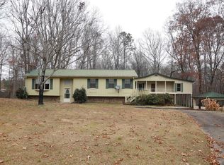 1200 Bankston Cir, Jasper, AL 35503