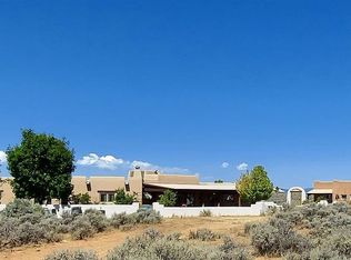 18 Sol Grande Norte, El Prado, NM 87529
