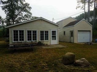 N5201 15th Rd, Wild Rose, WI 54984