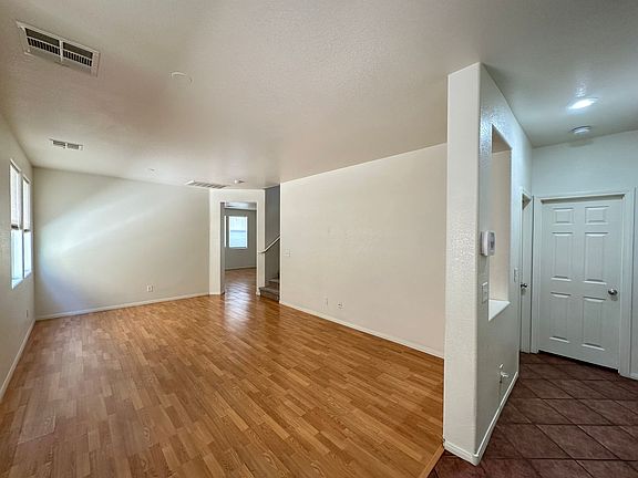 3rd image of 6468 Lovett Canyon St