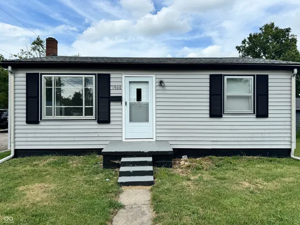 1506 E College St, Crawfordsville, IN 47933